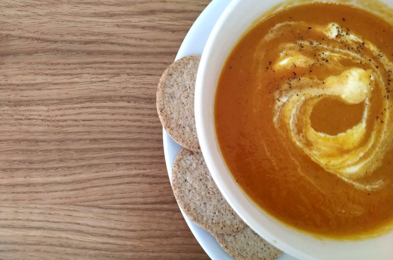 Roasted carrot & sweet potatoe soup with ginger