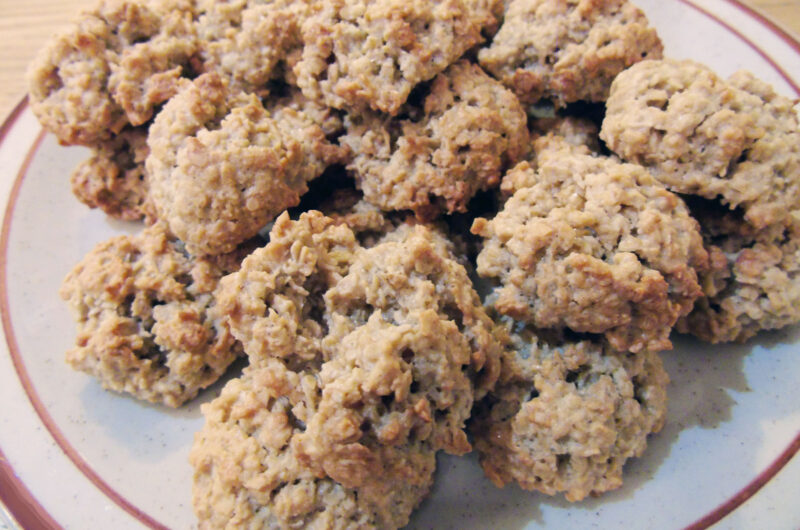 Rich gluten-free oat biscuits